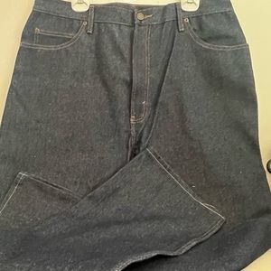 Plain Pockets Men’s Jeans